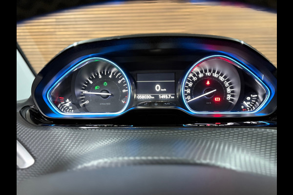 Peugeot 2008 1.2 PureTech 130 PK Allure | Half Leer | Trekhaak | 16' inch | Pano | Camera | Dealer Onderhouden