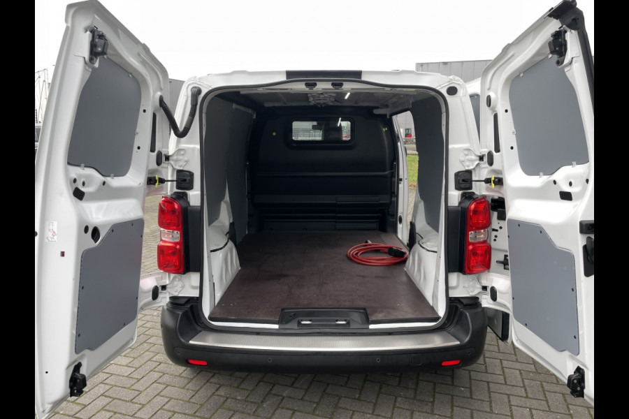 Opel Vivaro-e 75kWh L2H1 airco | Navigatie | Camera