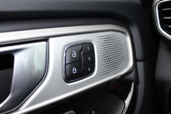 Ford Explorer 3.0 V6 EcoBoost PHEV ST-Line | Trekhaak | Leder | Panoramadak | B&O