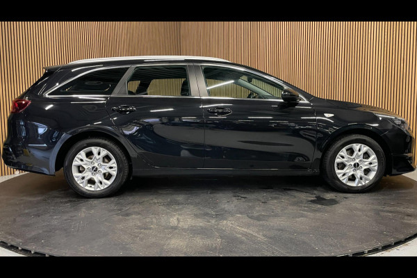 Kia Ceed Sportswagon 1.5 T-GDi DynamicLine|160PK|AUTOMAAT|CARPLAY+ANDROID|STOEL+STUURVERW|CAMERA|CLIMA+CRUISE CTRL|1e EIG.|IN.BTW|