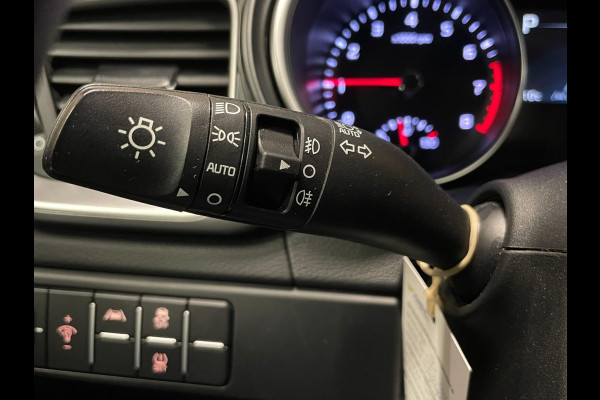 Kia Ceed Sportswagon 1.5 T-GDi DynamicLine|160PK|AUTOMAAT|CARPLAY+ANDROID|STOEL+STUURVERW|CAMERA|CLIMA+CRUISE CTRL|1e EIG.|IN.BTW|