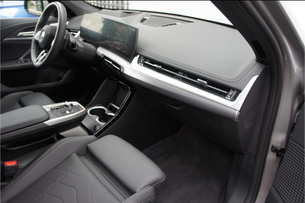 BMW X1 xDrive30e M Sportpakket Pro, Panoramadak,