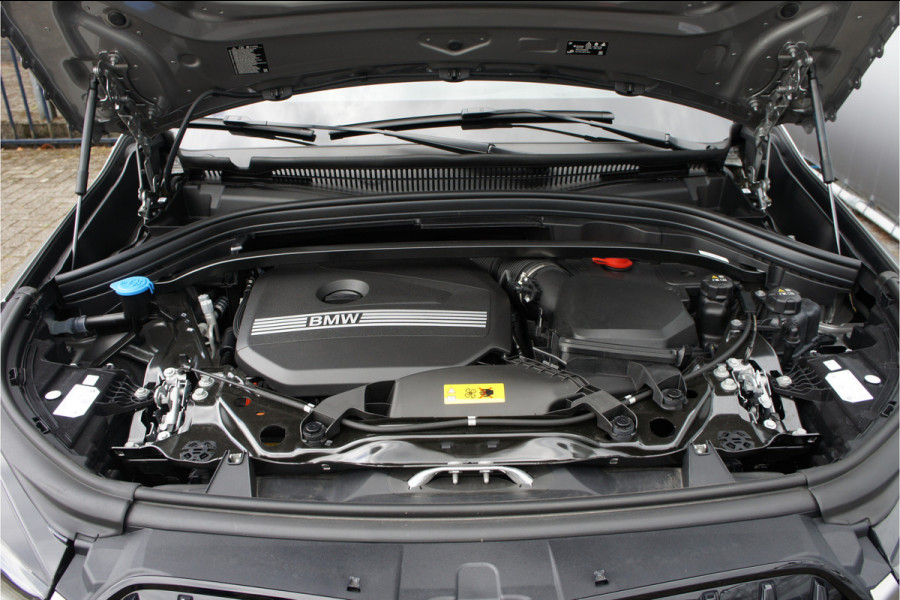 BMW X1 xDrive30e M Sportpakket Pro, Panoramadak,