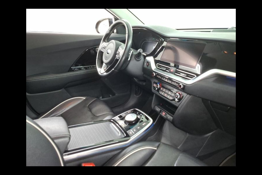 Kia e-Niro ExecutiveLine 64 kWh | Navi | Camera | Leder | JBL Sound |