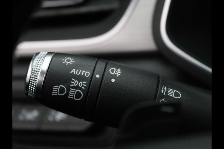 Renault Captur 130pk TCe Edition One Automaat Camera | Cruise | Navi | Parkeersens. v+a | Trekhaak