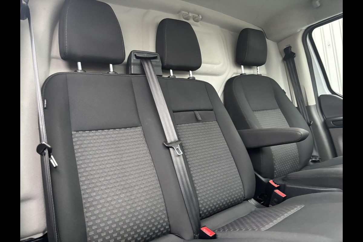 Ford Transit Custom 300 2.0 TDCI L2H1*A/C*CRUISE*NAVI*HAAK*CAM*3PERS*