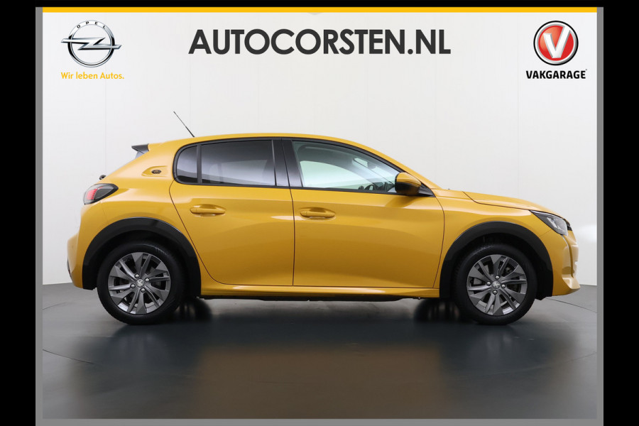 Peugeot e-208 EV 50kWh Navi 360°Camera Apple Carplay Android 1/2 Leer Ecc Cruise Control Allure SOH 90% Lmv 16" Led lane Assist DAB Bluetooth Regen-Lichtsensor Isofix Keyless 1e Eigenaar Origineel Nederlandse Auto