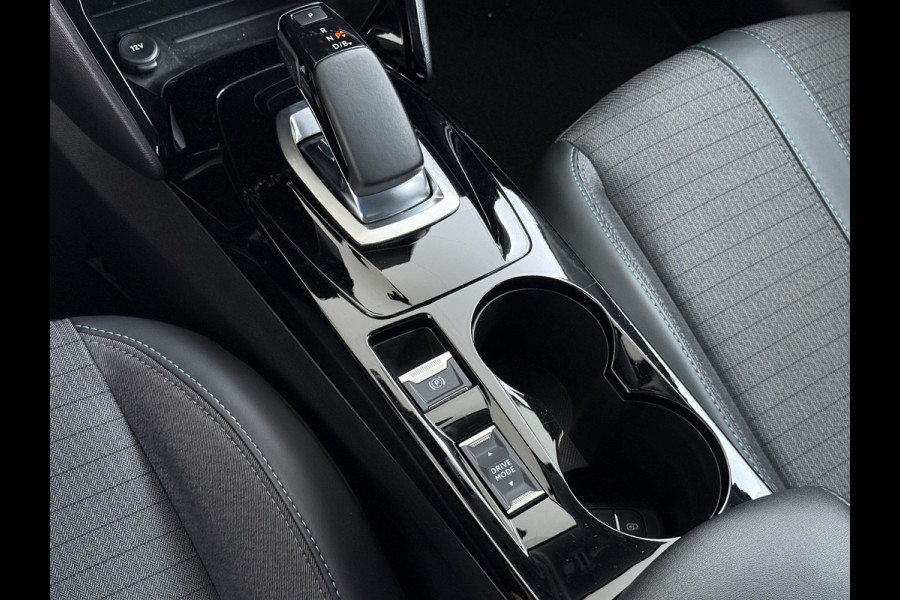 Peugeot e-208 EV 50kWh Navi 360°Camera Apple Carplay Android 1/2 Leer Ecc Cruise Control Allure SOH 90% Lmv 16" Led lane Assist DAB Bluetooth Regen-Lichtsensor Isofix Keyless 1e Eigenaar Origineel Nederlandse Auto