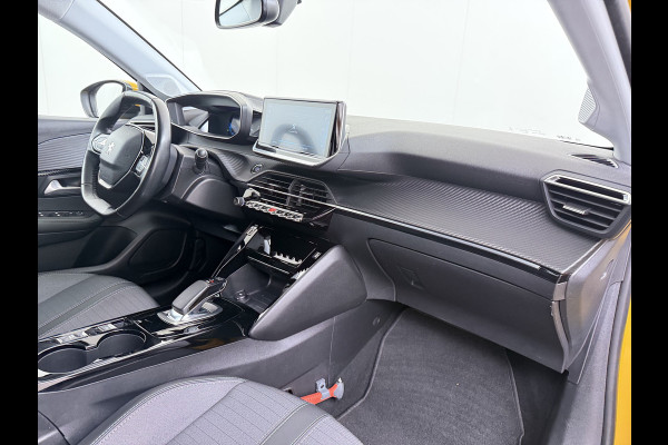 Peugeot e-208 EV 50kWh Navi 360°Camera Apple Carplay Android 1/2 Leer Ecc Cruise Control Allure SOH 90% Lmv 16" Led lane Assist DAB Bluetooth Regen-Lichtsensor Isofix Keyless 1e Eigenaar Origineel Nederlandse Auto