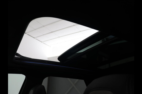 Peugeot 3008 1.6 HYbrid 225 GT Line | Panoramadak | Leder/Alcantara | Stoelverwarming | Camera | Carplay | Adaptive cruise | Navigatie | Keyless | Full LED | 19'' | Sfeerverlichting | PHEV | Plug In