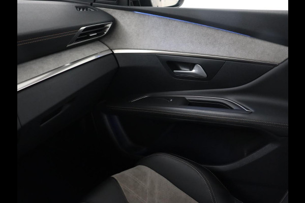 Peugeot 3008 1.6 HYbrid 225 GT Line | Panoramadak | Leder/Alcantara | Stoelverwarming | Camera | Carplay | Adaptive cruise | Navigatie | Keyless | Full LED | 19'' | Sfeerverlichting | PHEV | Plug In