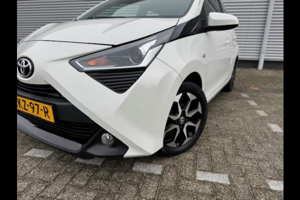 Toyota Aygo 1.0 VVT-i x-JBL,Carplay,achteruitrijcamera,airco,lm velgen