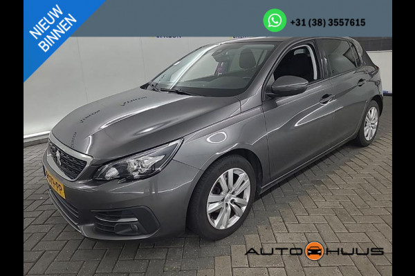 Peugeot 308 1.2 PureTech Executive | Panorama | Navi | Camera |