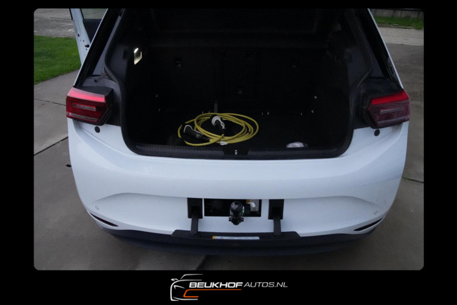 Volkswagen ID.3 First Plus 58 kWh Trekhaak Adapt Cruise Cam
