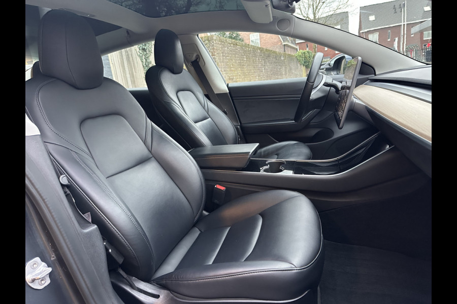 Tesla Model 3 Long Range AWD 75 kWh SOH 87% / NAP / STOELVERWARMING