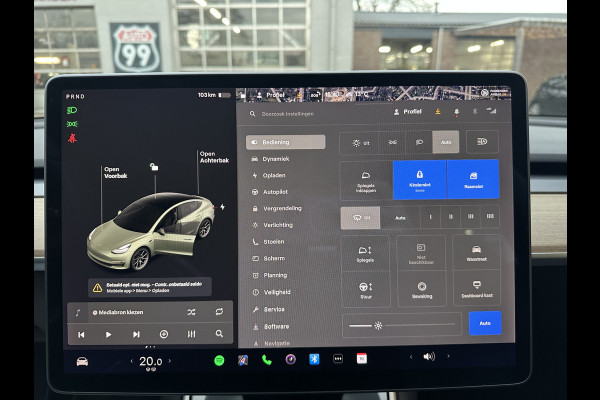 Tesla Model 3 Long Range AWD 75 kWh SOH 87% / NAP / STOELVERWARMING