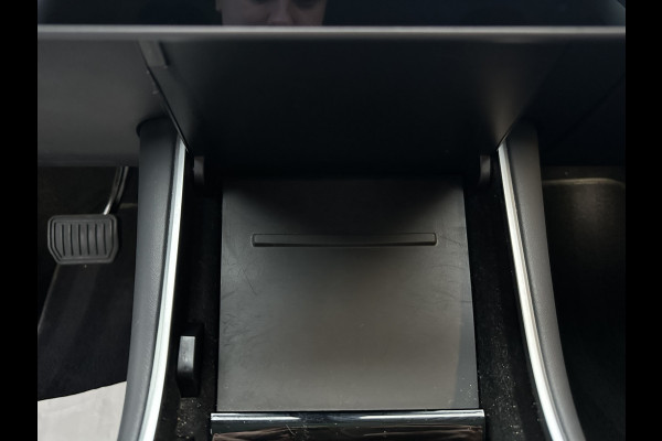 Tesla Model 3 Long Range AWD 75 kWh SOH 87% / NAP / STOELVERWARMING