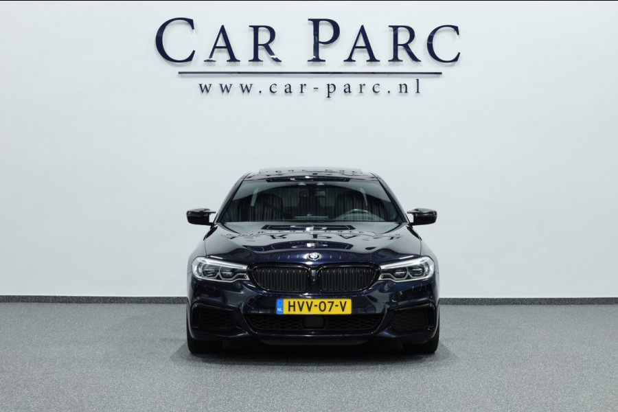 BMW 5 Serie M550i xDrive BOWERS&WILKINS/NIGHT/SOFTCLOSE/LEER+MASSAGE/20"/360 CAM/ACC/ECC/12 MND GARANTIE!