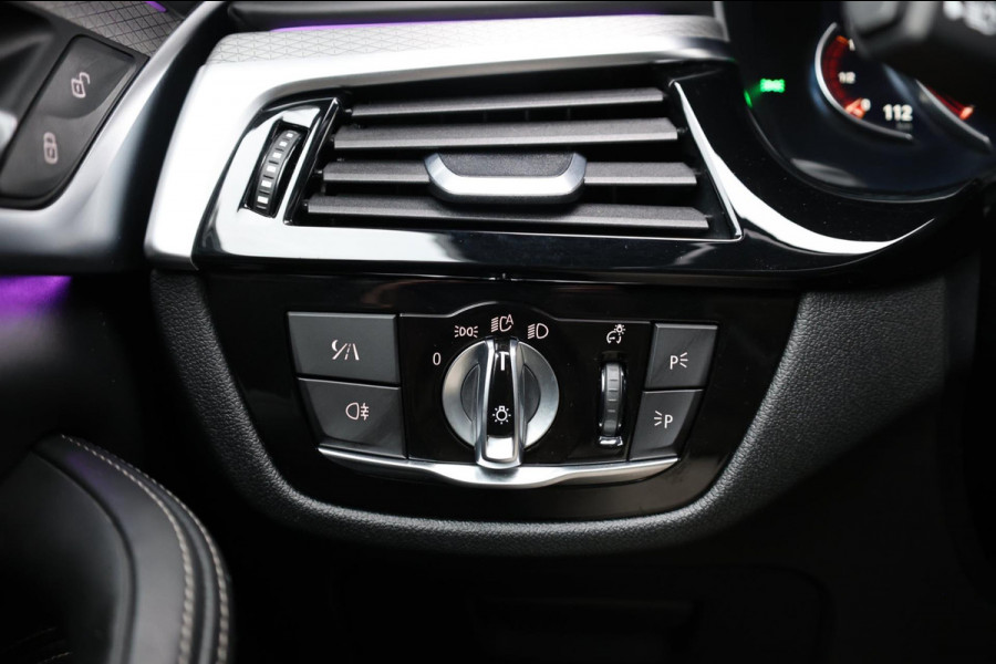 BMW 5 Serie M550i xDrive BOWERS&WILKINS/NIGHT/SOFTCLOSE/LEER+MASSAGE/20"/360 CAM/ACC/ECC/12 MND GARANTIE!