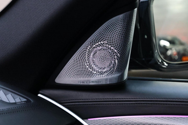 BMW 5 Serie M550i xDrive BOWERS&WILKINS/NIGHT/SOFTCLOSE/LEER+MASSAGE/20"/360 CAM/ACC/ECC/12 MND GARANTIE!