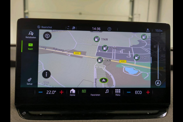 Škoda ENYAQ iV 60 | Trekhaak | Panorama | Navi |