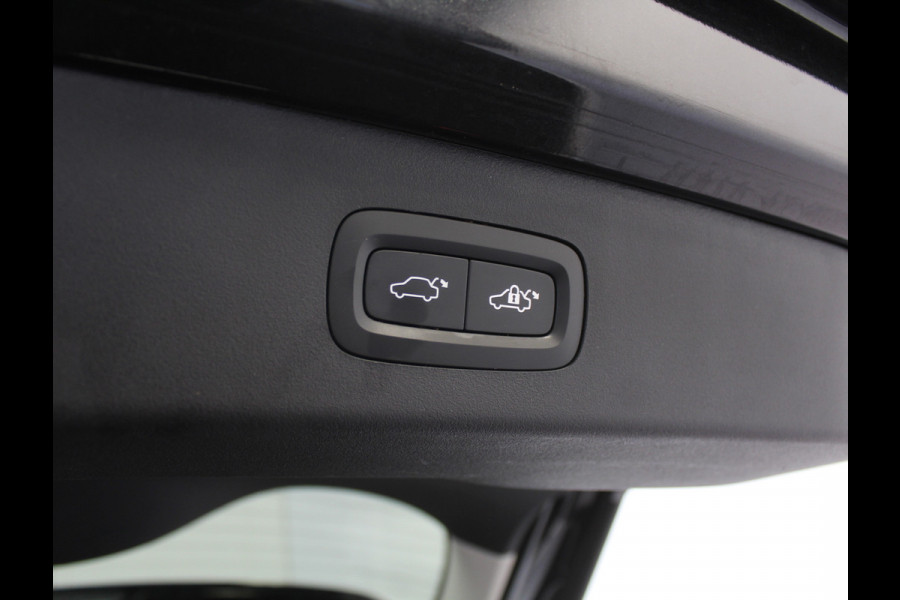 Lynk & Co 01 1.5 CARPLAY | 360CAMERA | DAB | PANODAK | LED | STOELVERW | ADAPCRUISE | WIFI