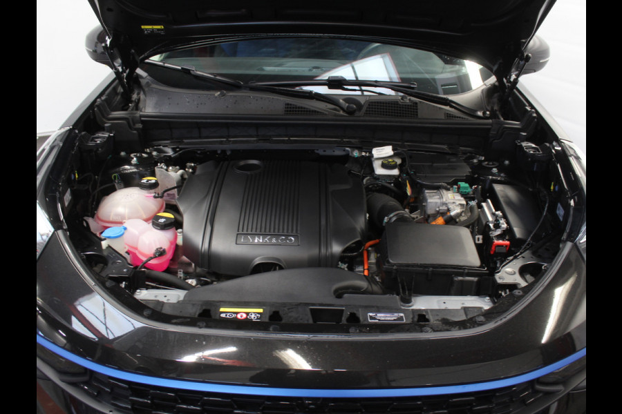 Lynk & Co 01 1.5 CARPLAY | 360CAMERA | DAB | PANODAK | LED | STOELVERW | ADAPCRUISE | WIFI