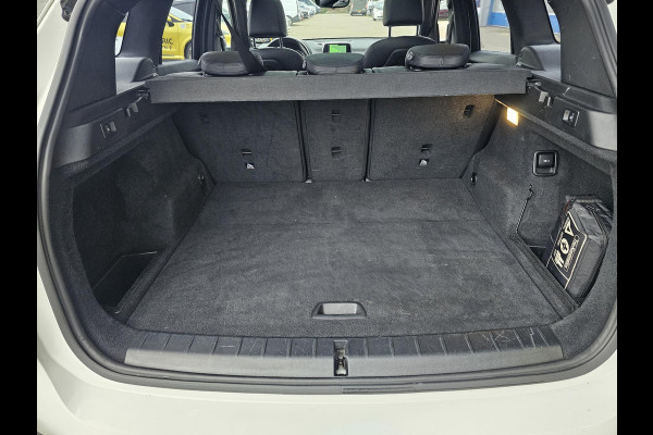 BMW X1 sDrive18i | Trekhaak | Lederen Bekleding | Panoramadak | Cruise Control | Climate Control | 1.700 kg trekgewicht!