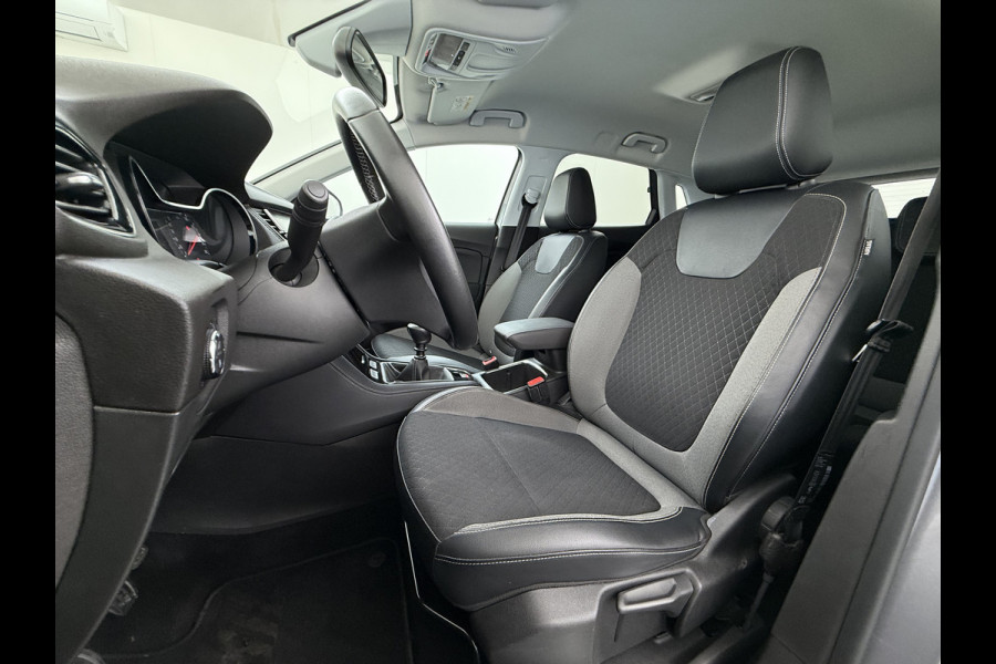 Opel Grandland X T-131PK Navi Ecc Apple Carplay Android Business Executive Cruise Control Pdc DAB+ Elek.Achterklep Isofix Bluetooth Lane Assist Privacy Glas Wifi Keurig onderhouden Opel Grandland Distributie bij 94.dkm vervangen! Laatste beurt bij 116dkm