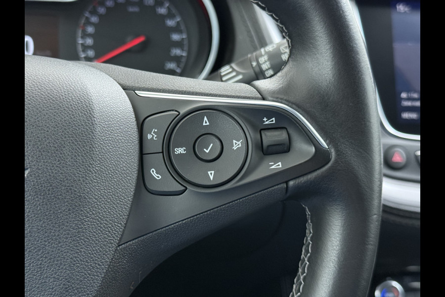 Opel Grandland X T-131PK Navi Ecc Apple Carplay Android Business Executive Cruise Control Pdc DAB+ Elek.Achterklep Isofix Bluetooth Lane Assist Privacy Glas Wifi Keurig onderhouden Opel Grandland Distributie bij 94.dkm vervangen! Laatste beurt bij 116dkm