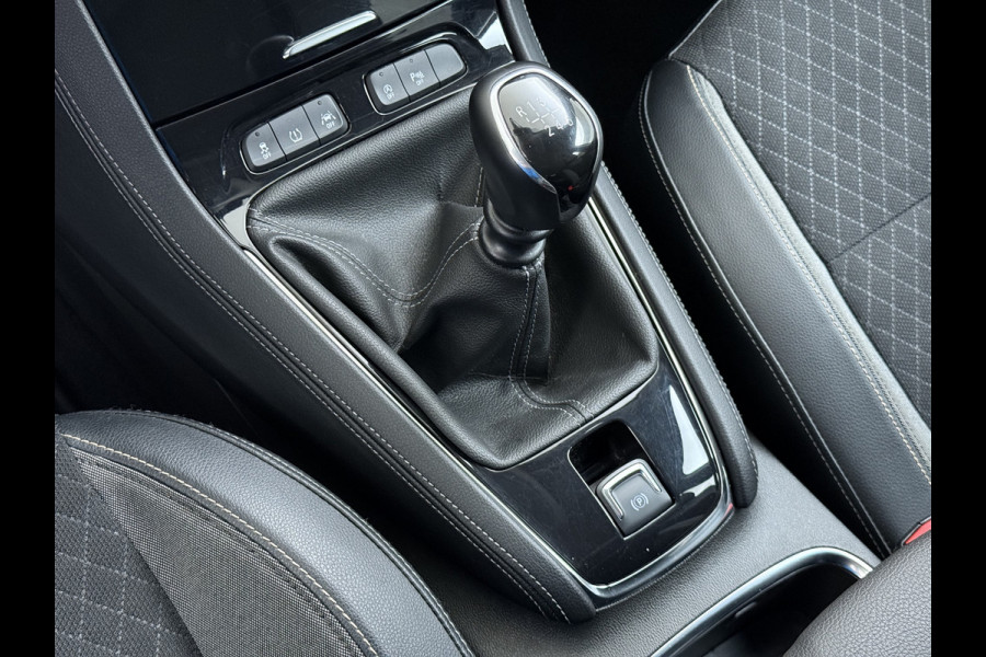 Opel Grandland X T-131PK Navi Ecc Apple Carplay Android Business Executive Cruise Control Pdc DAB+ Elek.Achterklep Isofix Bluetooth Lane Assist Privacy Glas Wifi Keurig onderhouden Opel Grandland Distributie bij 94.dkm vervangen! Laatste beurt bij 116dkm