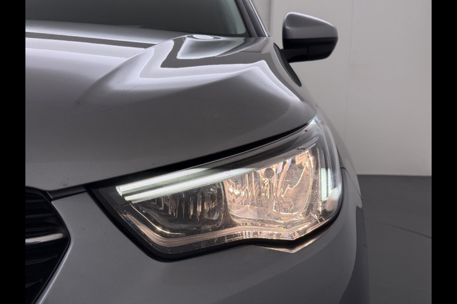 Opel Grandland X T-131PK Navi Ecc Apple Carplay Android Business Executive Cruise Control Pdc DAB+ Elek.Achterklep Isofix Bluetooth Lane Assist Privacy Glas Wifi Keurig onderhouden Opel Grandland Distributie bij 94.dkm vervangen! Laatste beurt bij 116dkm