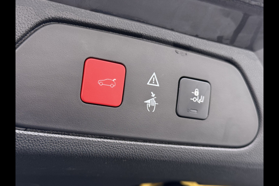 Opel Grandland X T-131PK Navi Ecc Apple Carplay Android Business Executive Cruise Control Pdc DAB+ Elek.Achterklep Isofix Bluetooth Lane Assist Privacy Glas Wifi Keurig onderhouden Opel Grandland Distributie bij 94.dkm vervangen! Laatste beurt bij 116dkm