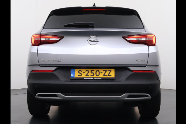 Opel Grandland X T-131PK Navi Ecc Apple Carplay Android Business Executive Cruise Control Pdc DAB+ Elek.Achterklep Isofix Bluetooth Lane Assist Privacy Glas Wifi Keurig onderhouden Opel Grandland Distributie bij 94.dkm vervangen! Laatste beurt bij 116dkm