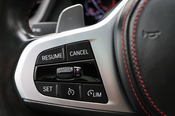 BMW 1-serie 128ti Business Edition M Sport Panoramadak, M-Sportstoelen, Stoelverwarming, LED, Apple Carplay, 19"