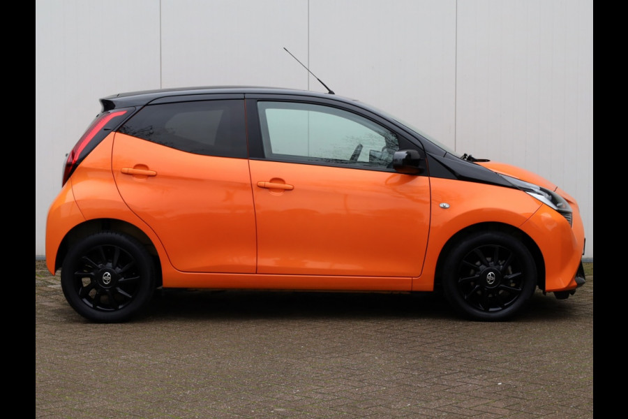 Toyota Aygo 1.0 VVT-i x-cite | Carplay | Airco | NL Auto