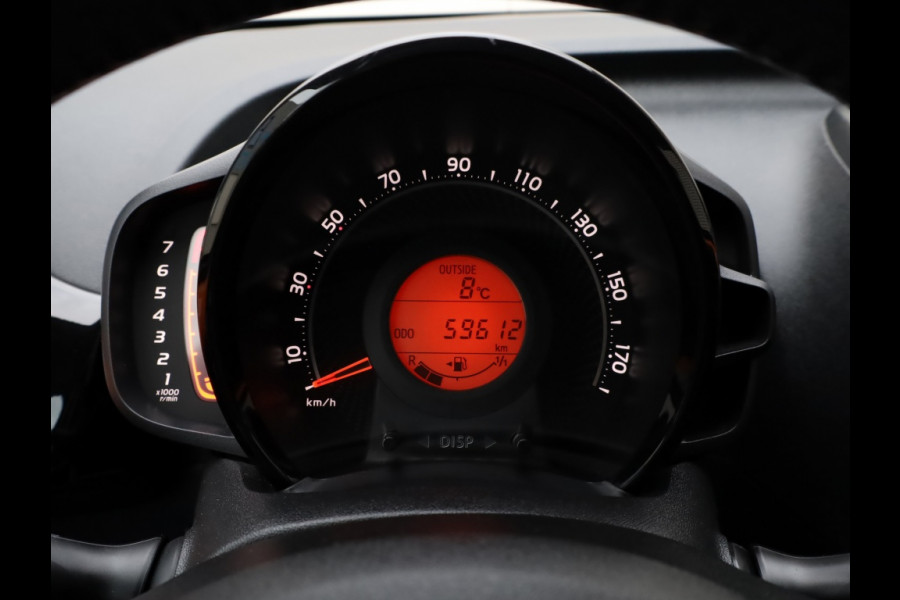 Toyota Aygo 1.0 VVT-i x-cite | Carplay | Airco | NL Auto