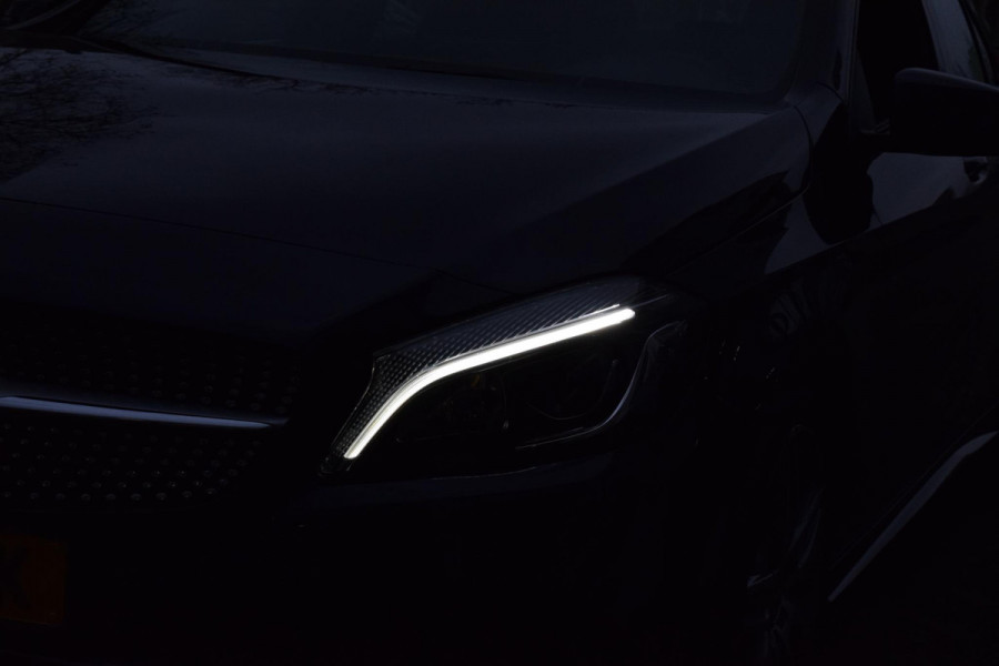 Mercedes-Benz A-Klasse 180 Bus.Solution AMG|Cam.|Carplay|Stoelverwarm.