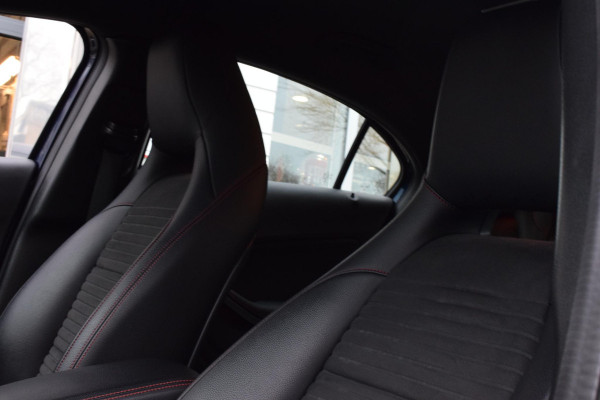 Mercedes-Benz A-Klasse 180 Bus.Solution AMG|Cam.|Carplay|Stoelverwarm.