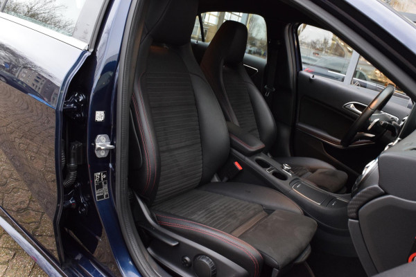 Mercedes-Benz A-Klasse 180 Bus.Solution AMG|Cam.|Carplay|Stoelverwarm.