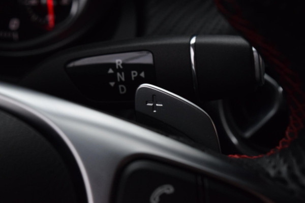 Mercedes-Benz A-Klasse 180 Bus.Solution AMG|Cam.|Carplay|Stoelverwarm.