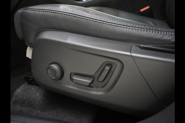 Volvo XC40 1.5 T5 Recharge R-Design | Panoramadak | Pilot Assist | Leder | Keyless | Camera | Memory | Carplay