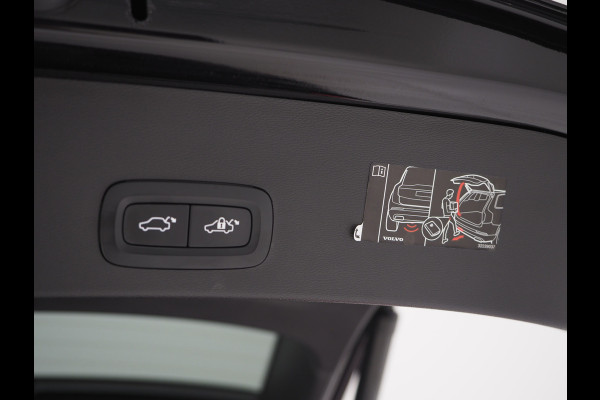 Volvo XC40 1.5 T5 Recharge R-Design | Panoramadak | Pilot Assist | Leder | Keyless | Camera | Memory | Carplay