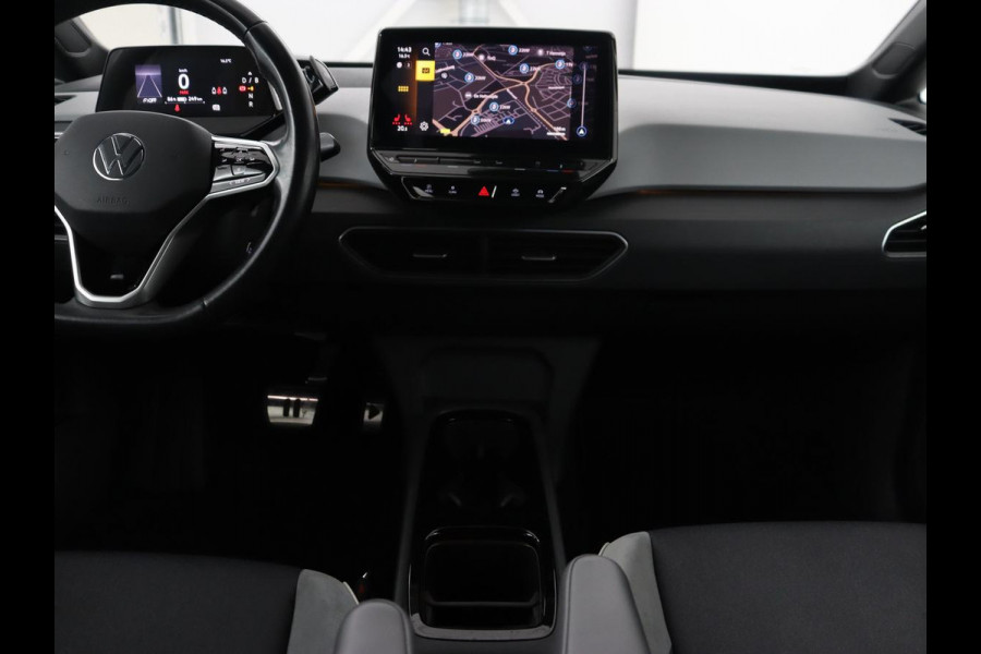 Volkswagen ID.3 Business 58 kWh | Trekhaak | Stoel & stuurverwarming | Matrix LED | Carplay | Camera | Adaptive cruise | Keyless | Navigatie | Parkeerhulp | Bluetooth