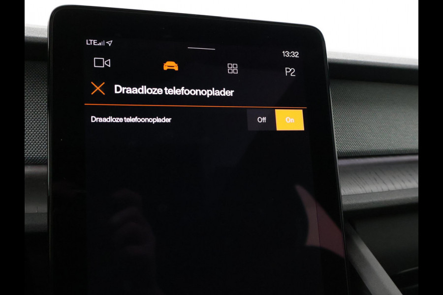 Polestar 2 LONG RANGE DUAL MOTOR 408 PK 78 KWH LAUNCH + WEGKL. TREKHAAK | PANORAMA | 360 CAMERA | 20 INCH | PIXEL LED