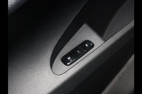 Polestar 2 LONG RANGE DUAL MOTOR 408 PK 78 KWH LAUNCH + WEGKL. TREKHAAK | PANORAMA | 360 CAMERA | 20 INCH | PIXEL LED