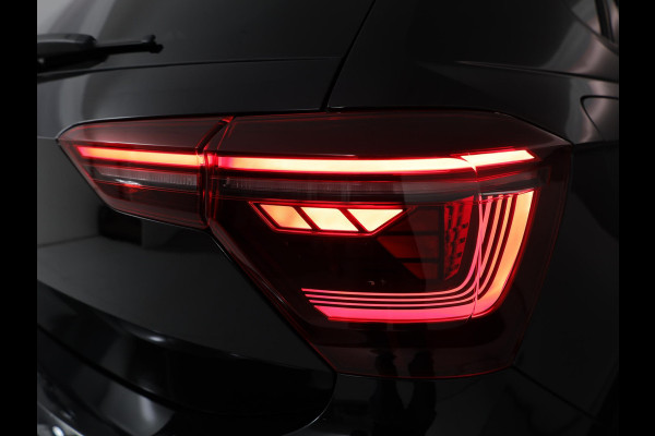 Volkswagen Polo 1.0 TSI Style 95 pk | Navigatie via App | Parkeersensoren | Achteruitrijcamera | Keyless | Stoelverwarming |