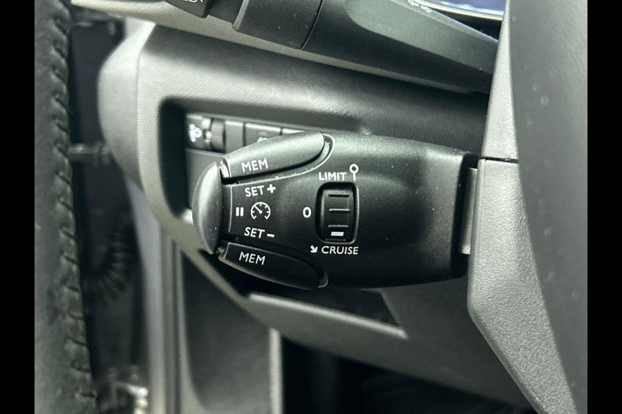 Citroën C5 Aircross 1.2 PureTech C-Series CARPLAY | NAVI | PRIVACY-GLASS