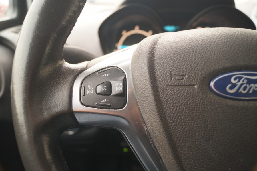 Ford Transit Courier 1.5 TDCI Trend -AIRCO-NAVI-