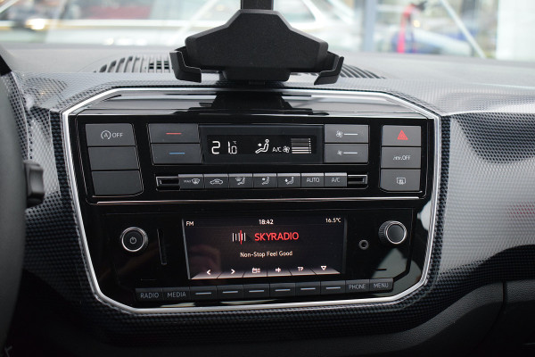 Volkswagen up! 1.0 | Camera | Cruise | LM Velgen | Climate